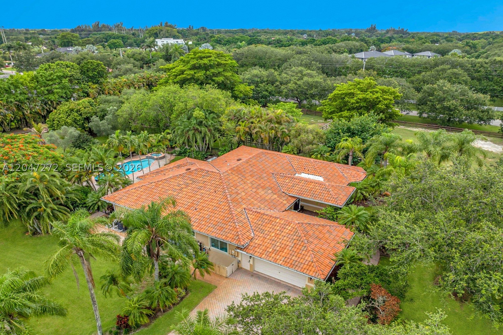 ROLLING OAKS - Residential