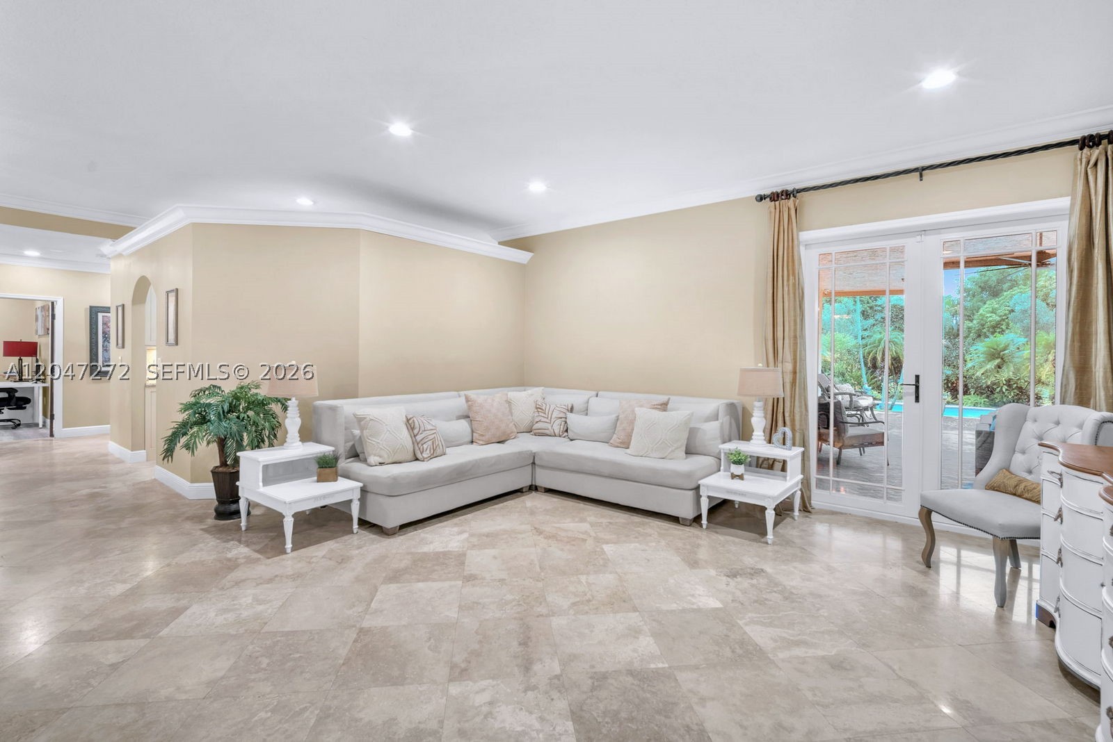 ROLLING OAKS - Residential