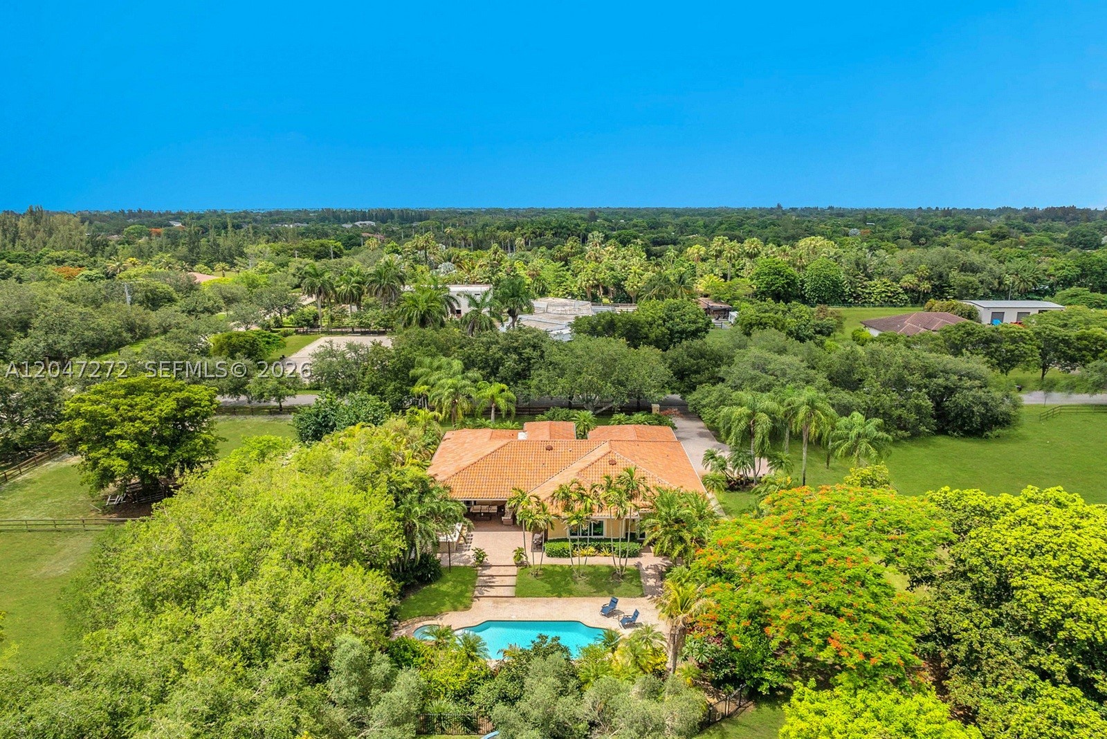 ROLLING OAKS - Residential