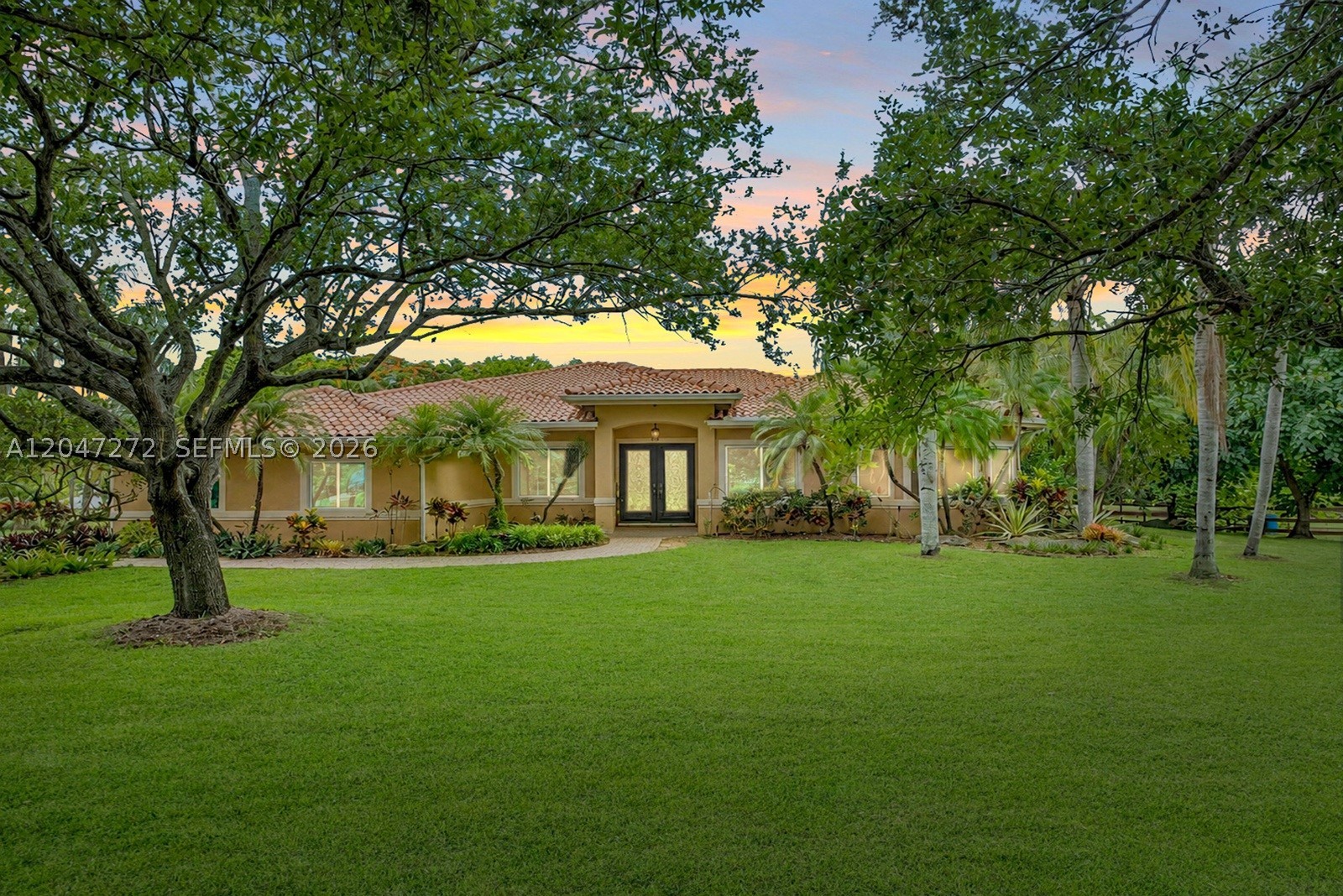 ROLLING OAKS - Residential