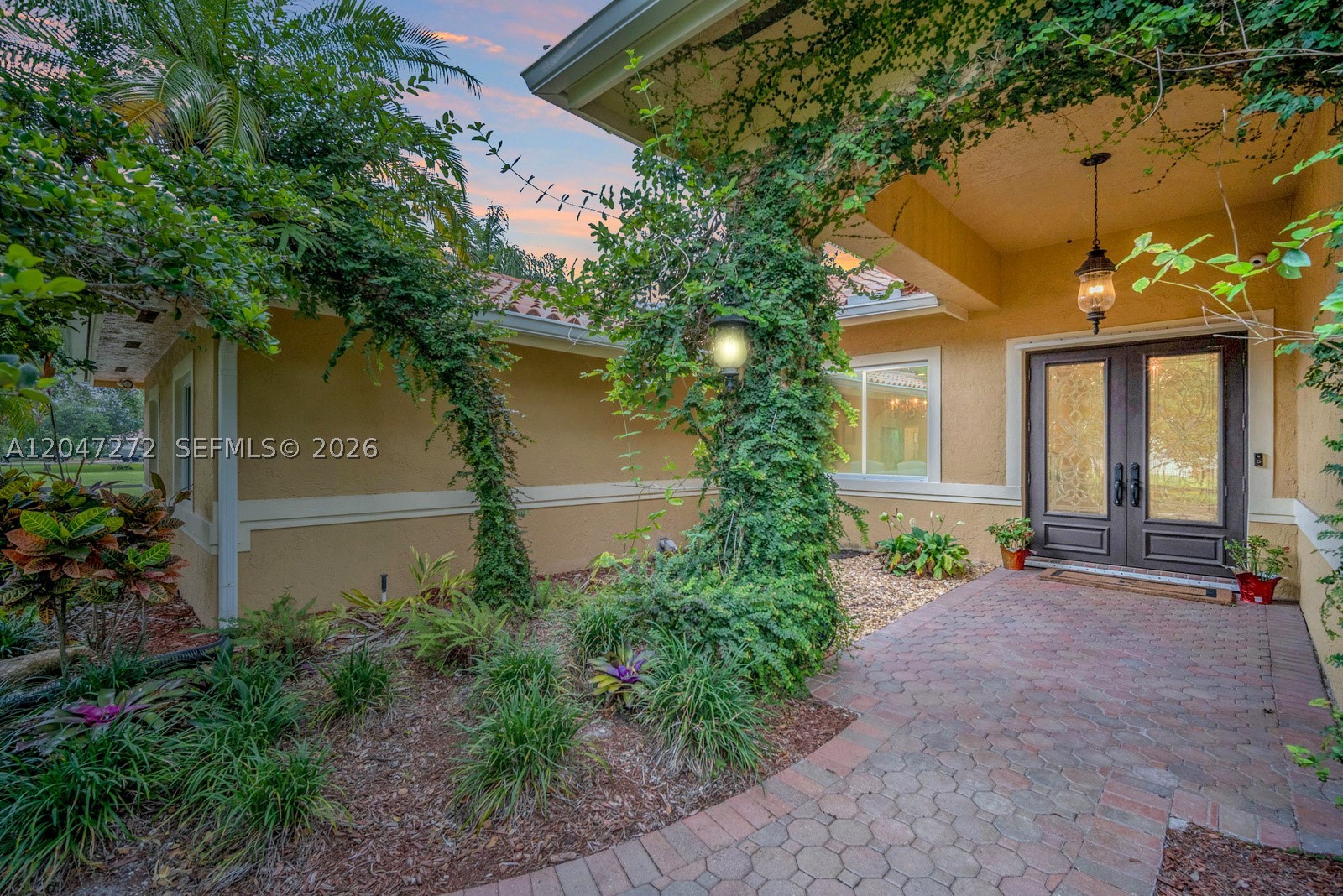 ROLLING OAKS - Residential