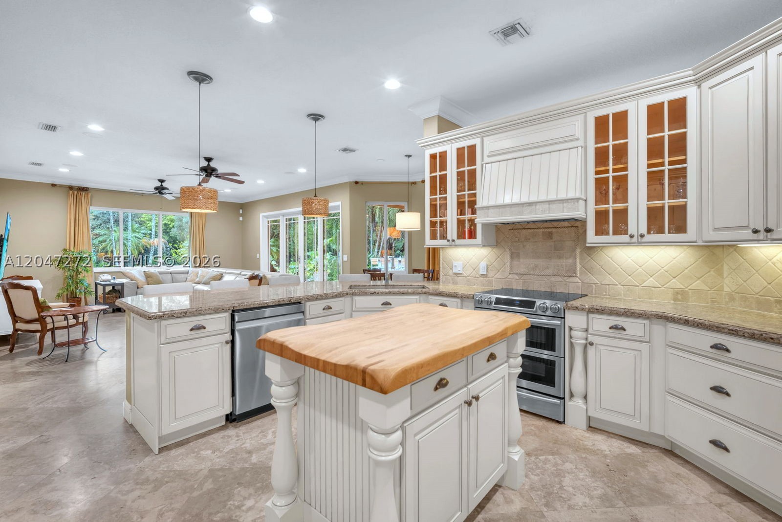 ROLLING OAKS - Residential