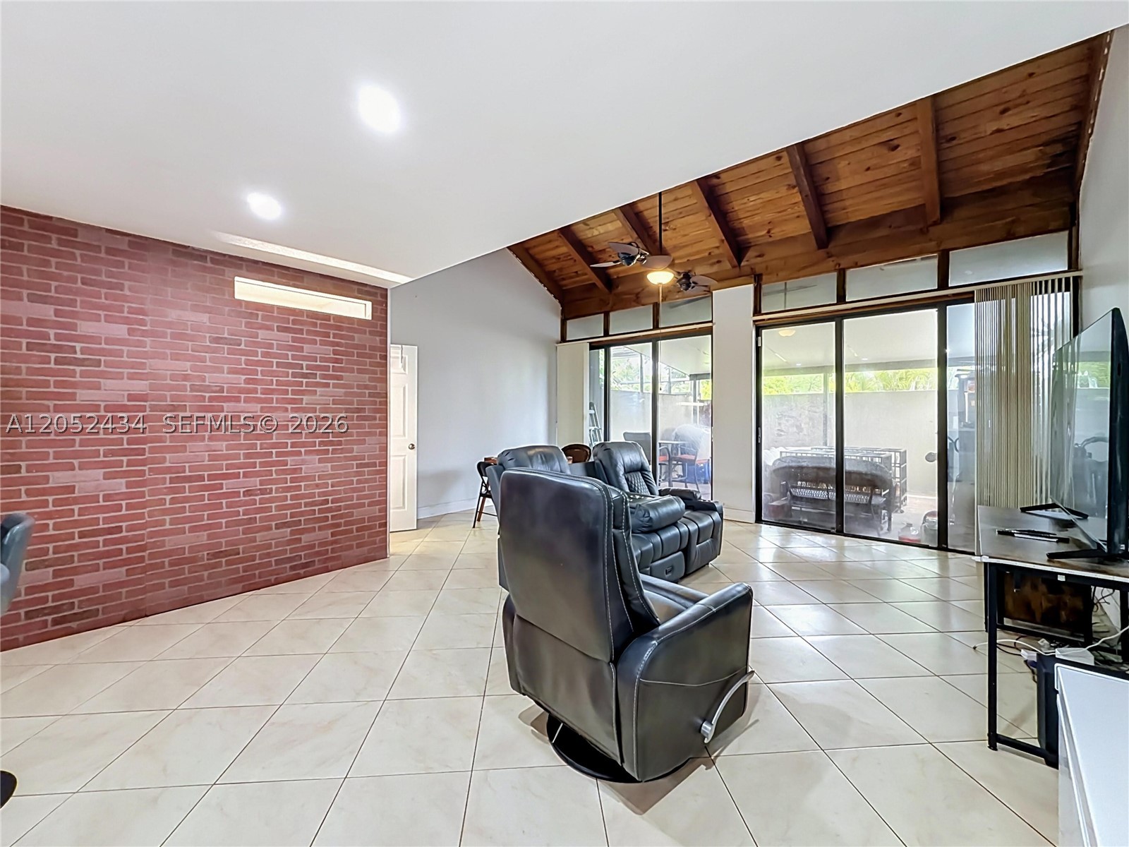 EVERGLADES SUGAR & LAND CO - Residential