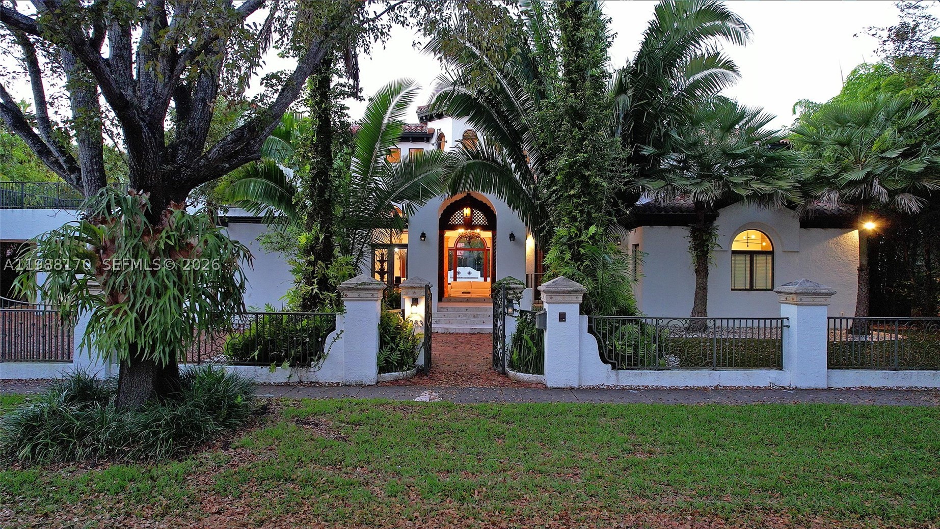 CORAL GABLES SEC E - Residential