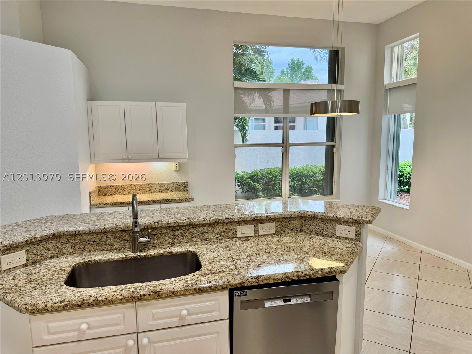 Bay Pointe Weston Hills - Residential Lease