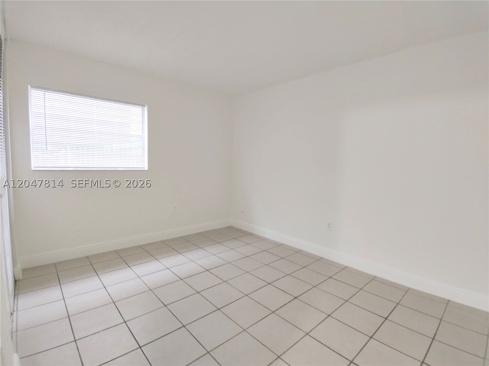 BELLA LUNA CONDO - Residential Lease