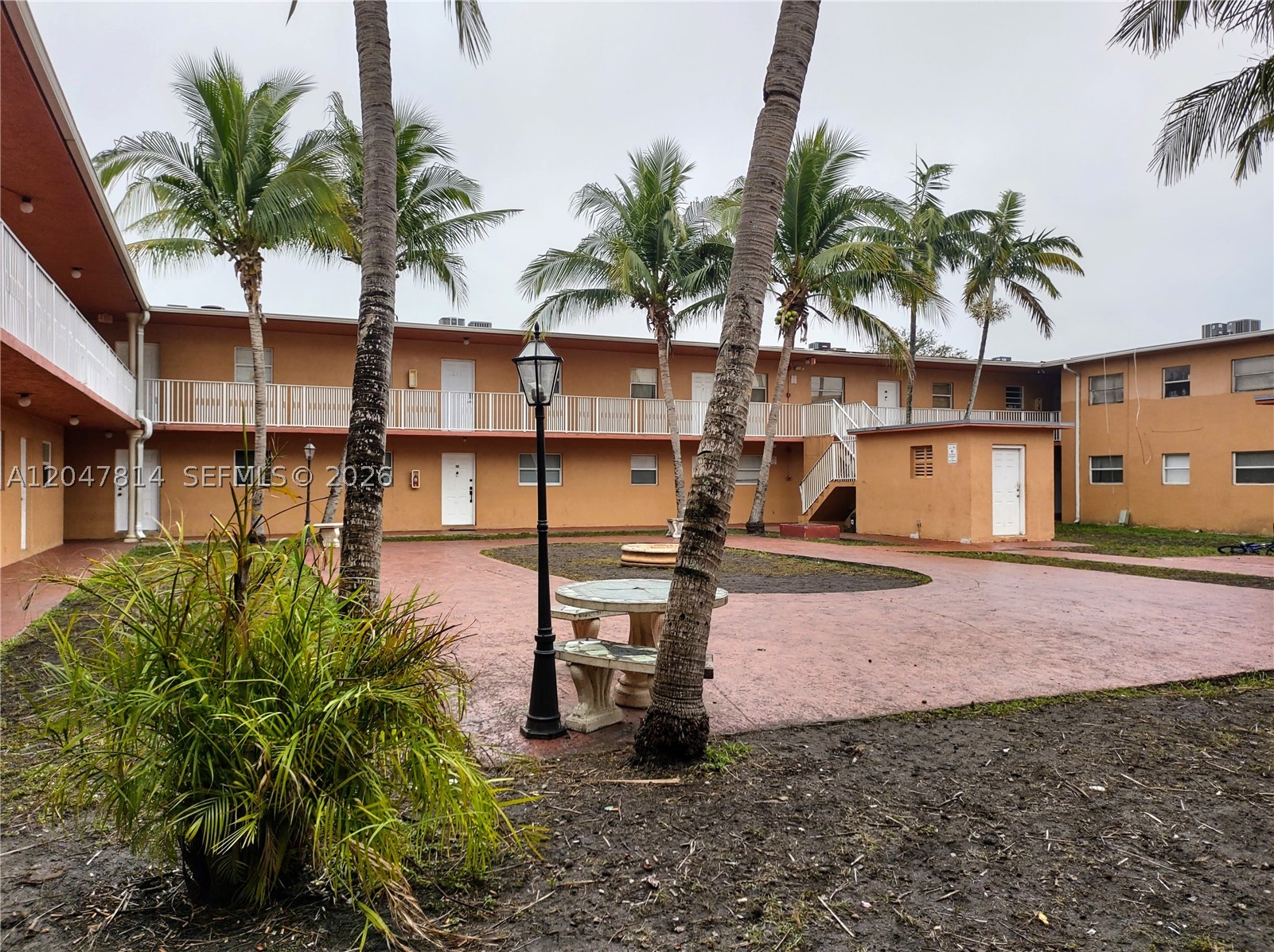 BELLA LUNA CONDO - Residential Lease
