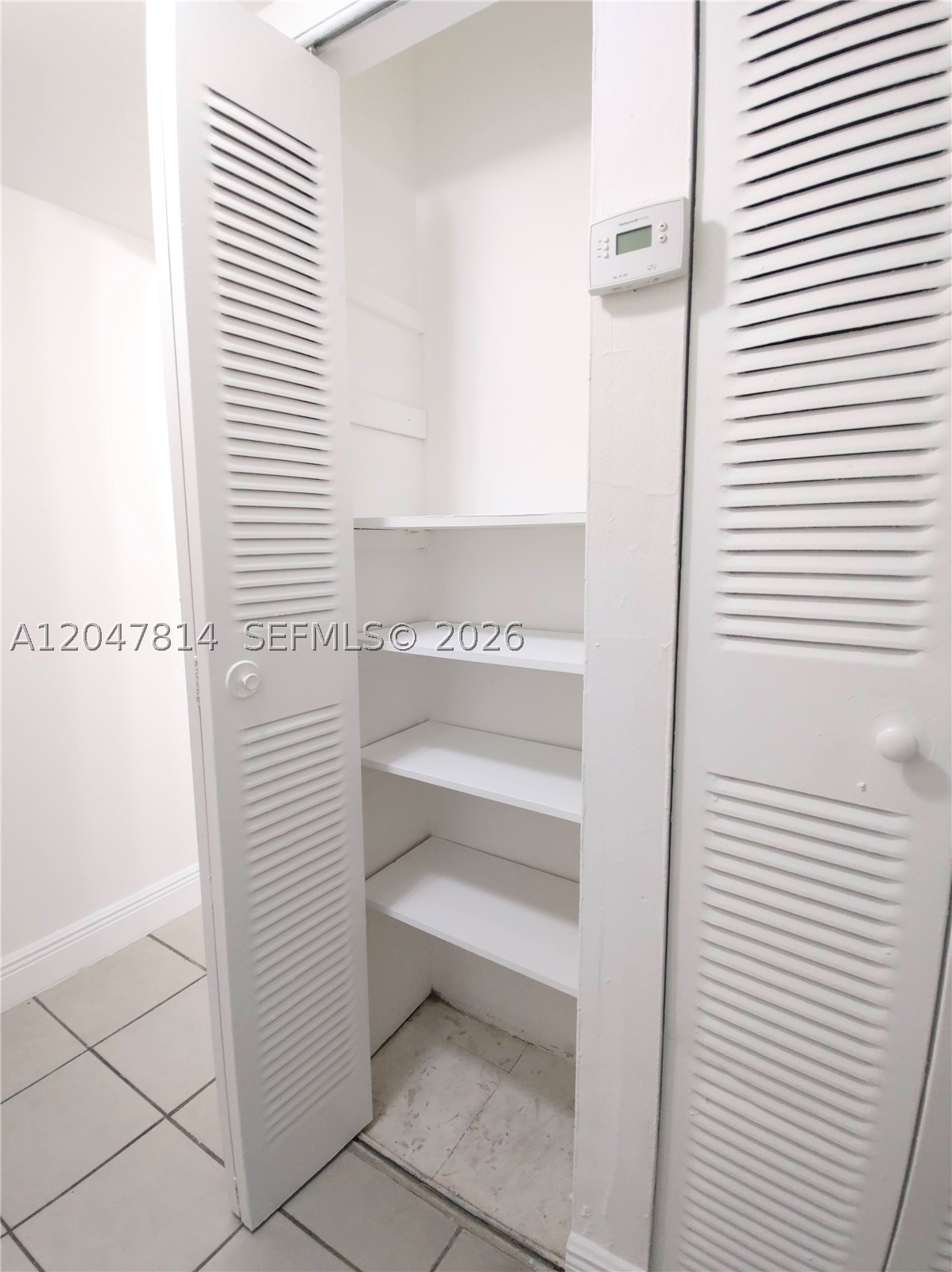 BELLA LUNA CONDO - Residential Lease