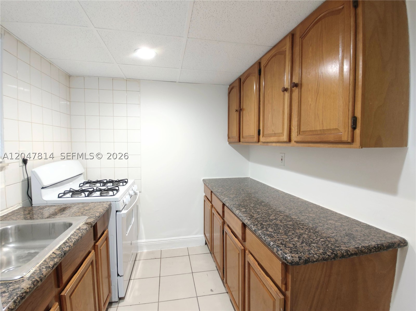 BELLA LUNA CONDO - Residential Lease