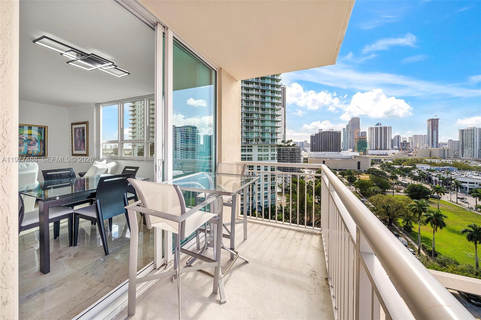 CITE CONDO - Residential