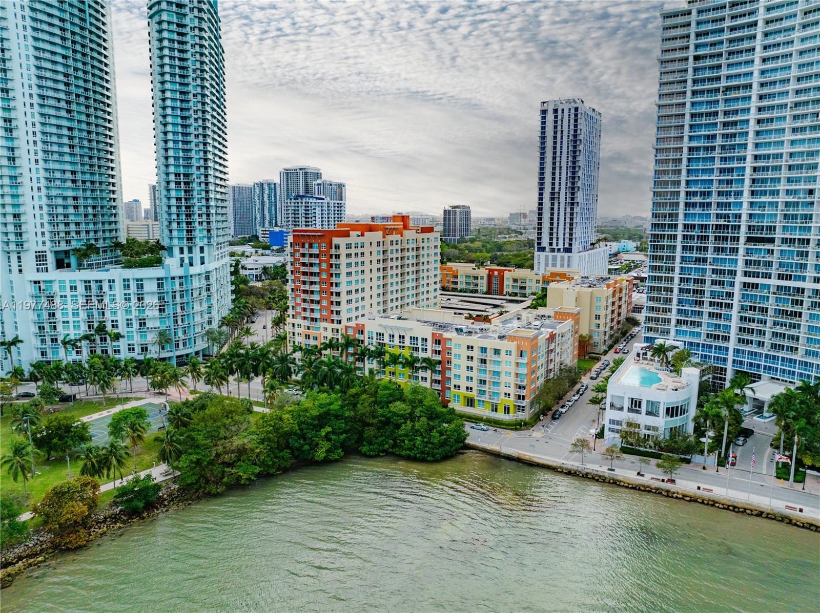 CITE CONDO - Residential