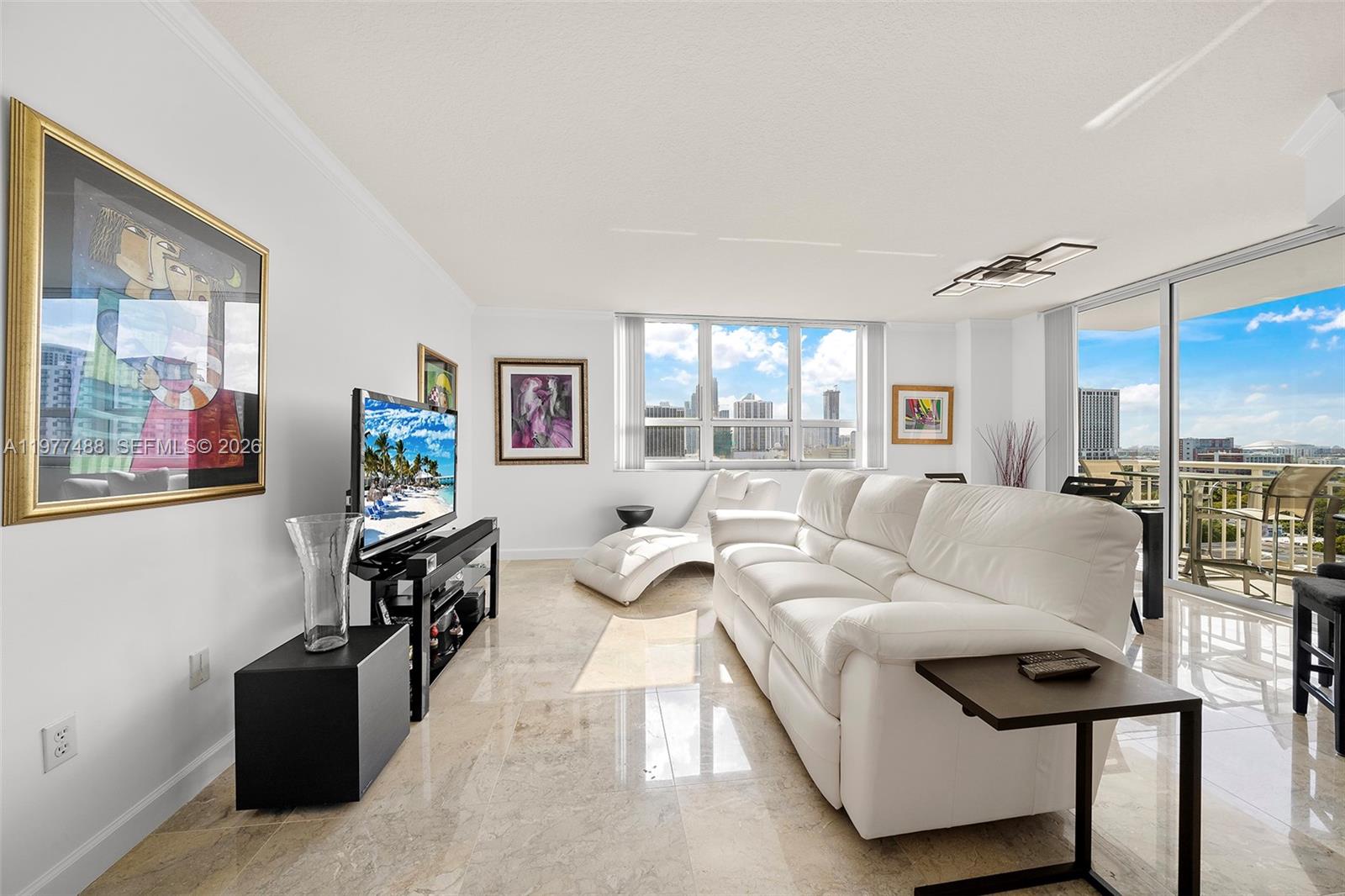 CITE CONDO - Residential