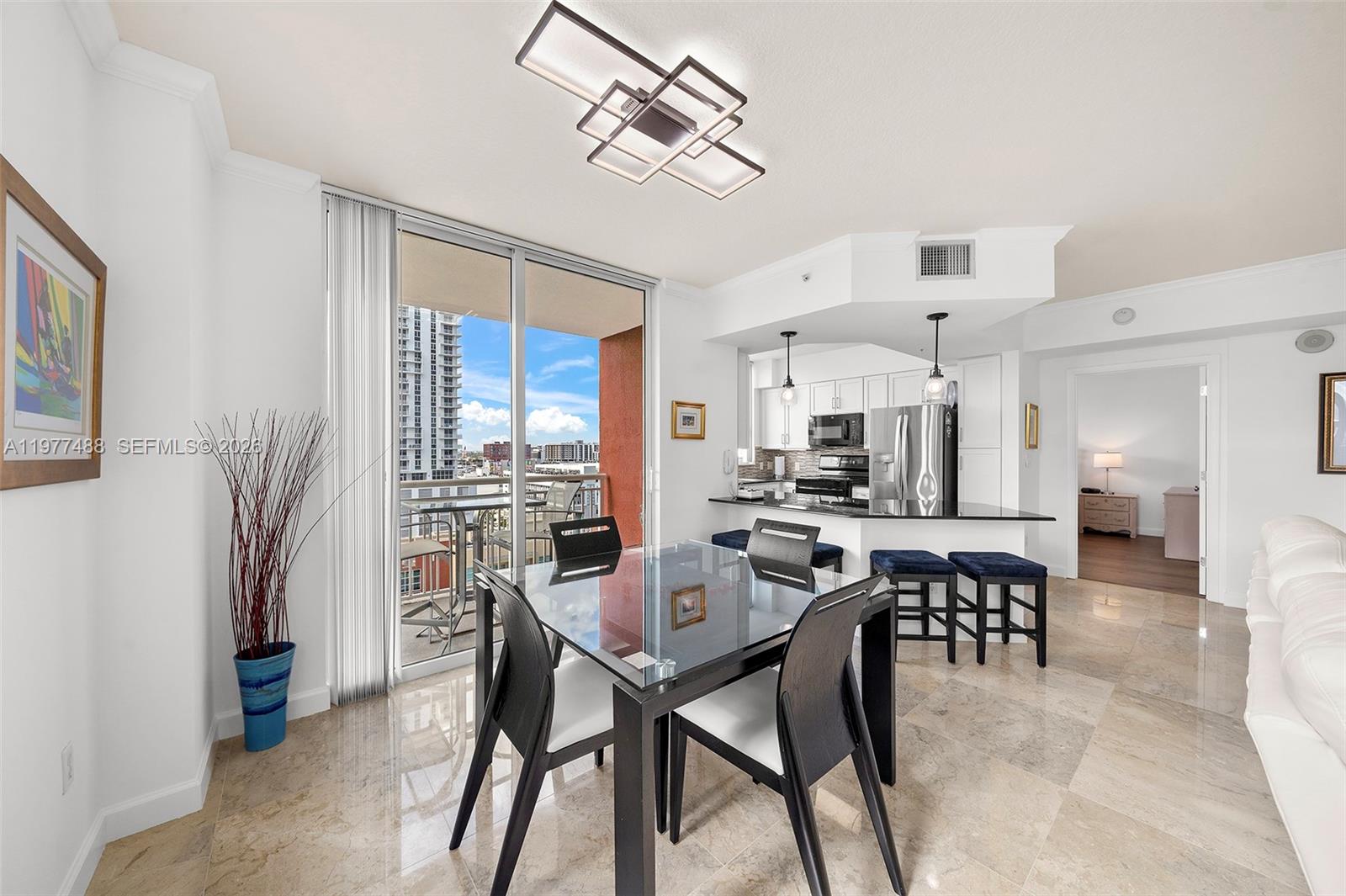 CITE CONDO - Residential