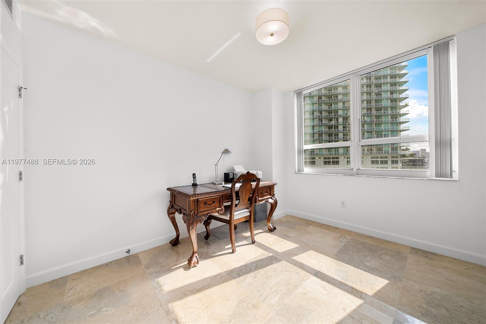 CITE CONDO - Residential