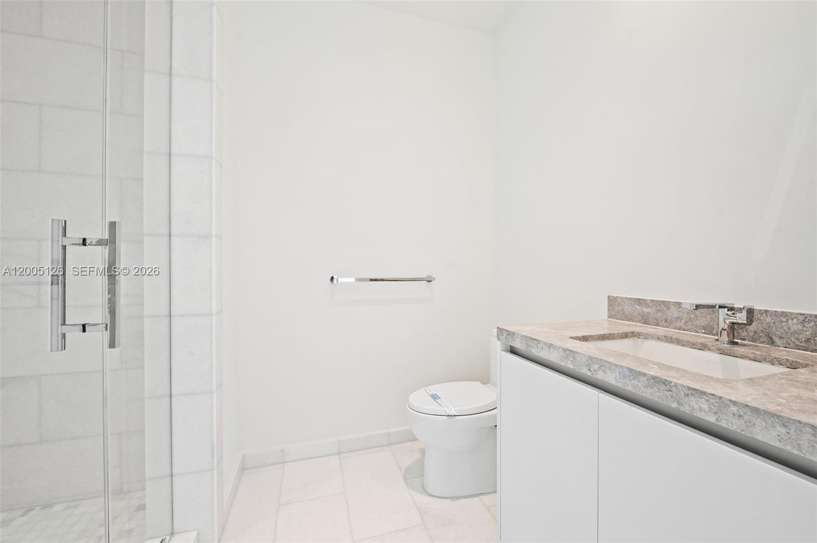 UNA RESIDENCES - Residential