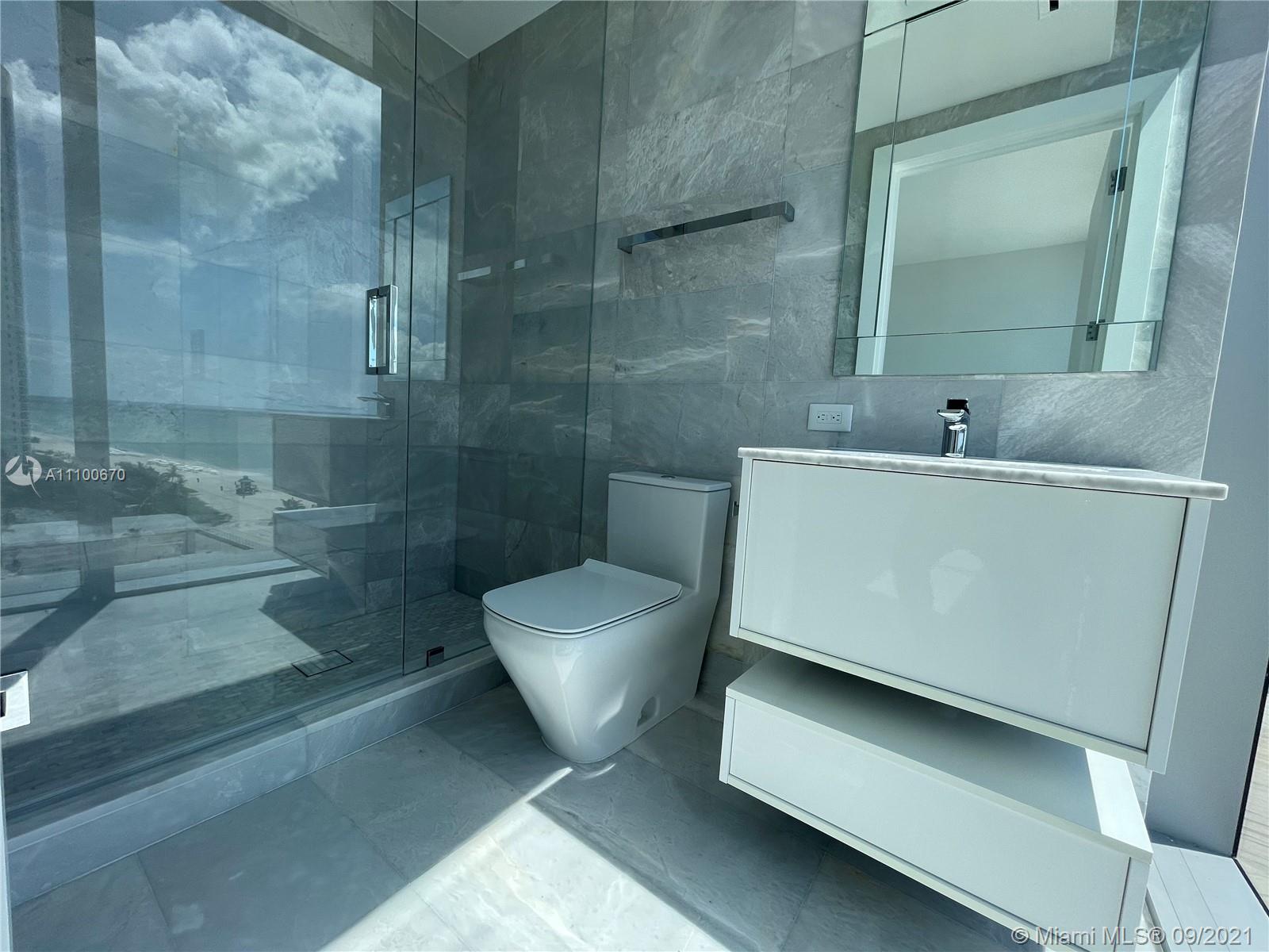 SUNNY ISLES BEACH - Residential