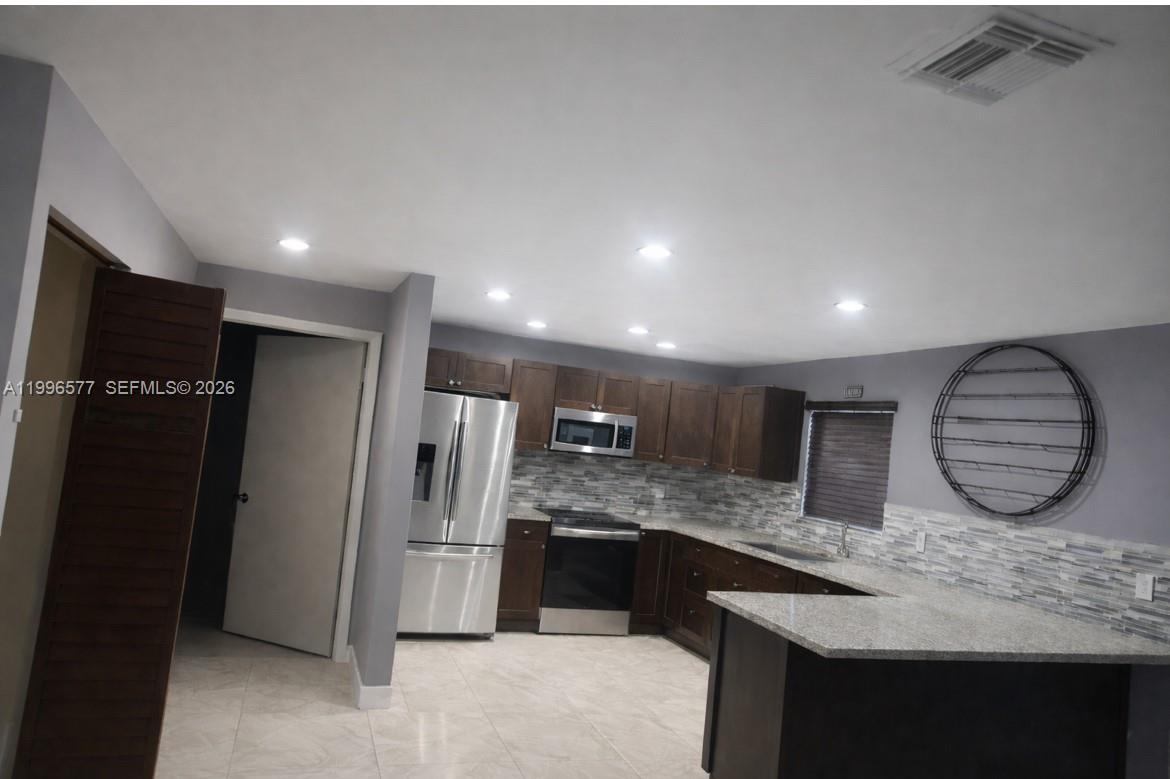 UNIVERSITY PARK - Residential