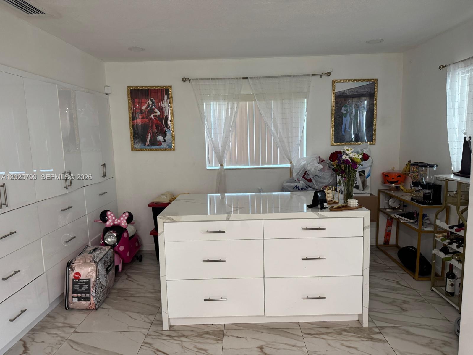 HOLLYWOOD BEACH GARDENS - Residential Income