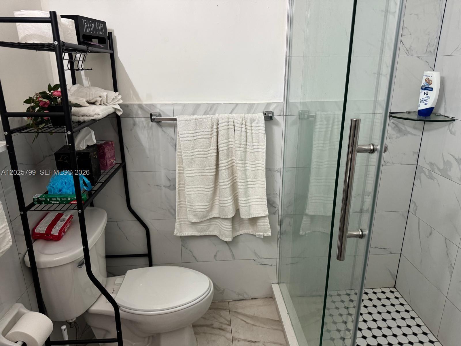 HOLLYWOOD BEACH GARDENS - Residential Income