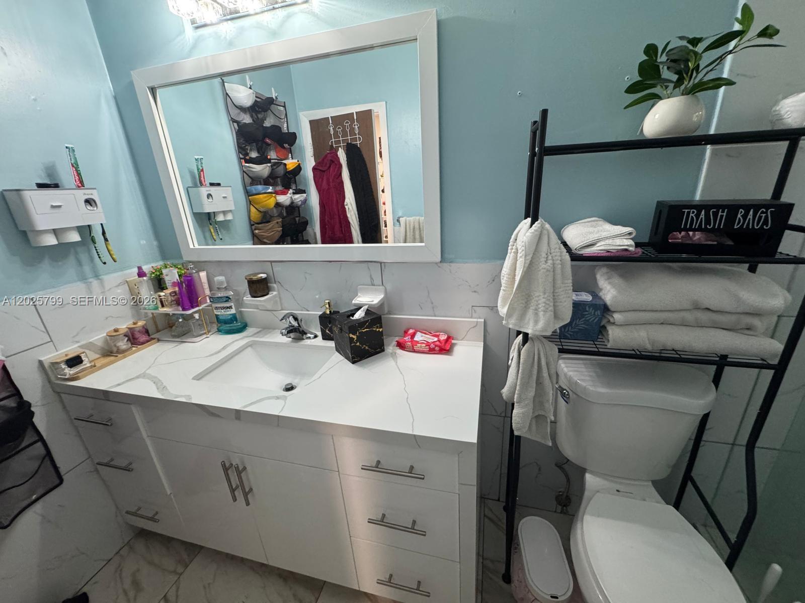 HOLLYWOOD BEACH GARDENS - Residential Income