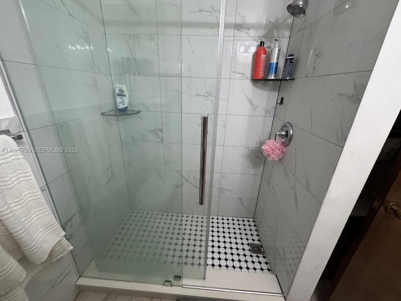 HOLLYWOOD BEACH GARDENS - Residential Income