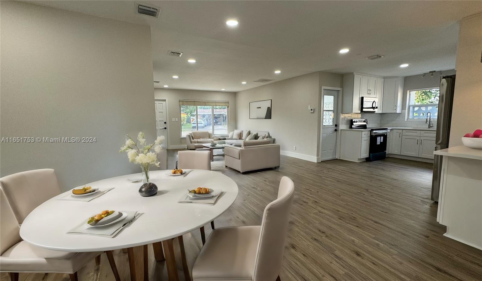 HILLMONT MIDDLE RIVER VIS - Residential Lease