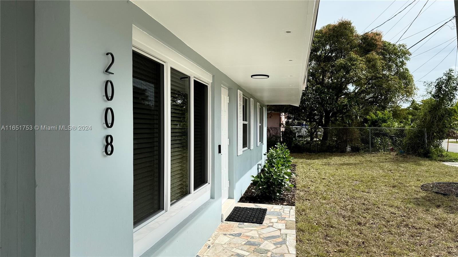 HILLMONT MIDDLE RIVER VIS - Residential Lease