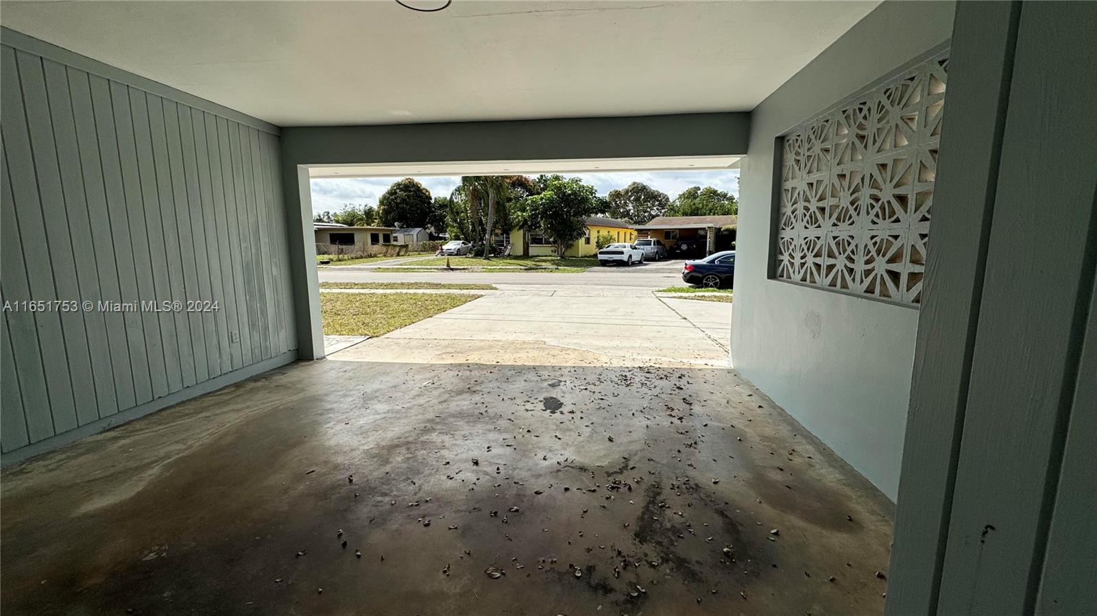 HILLMONT MIDDLE RIVER VIS - Residential Lease