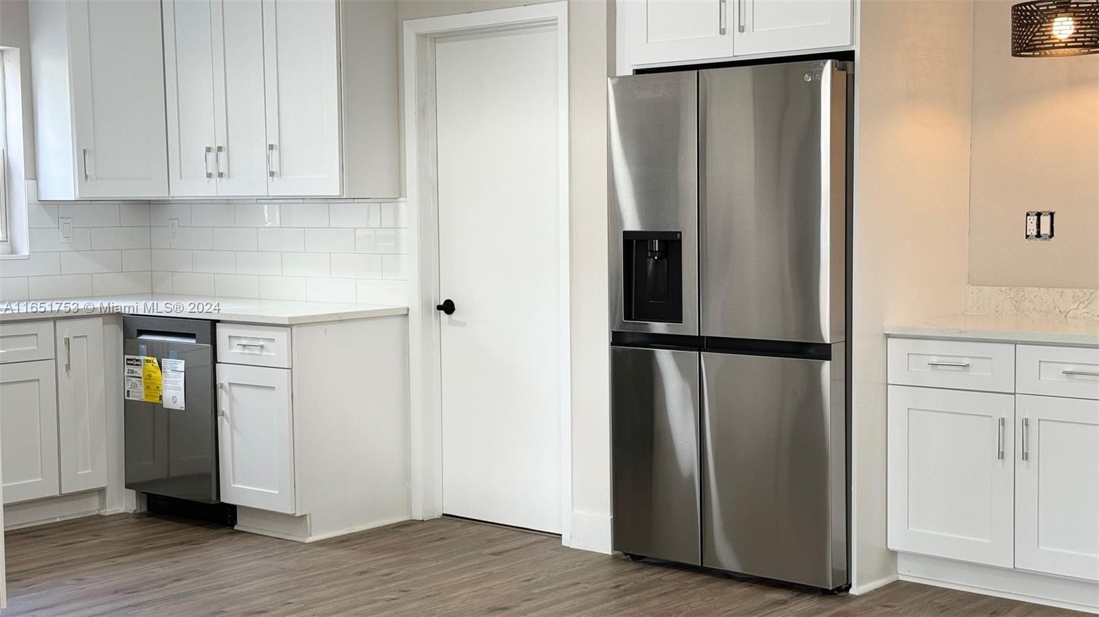 HILLMONT MIDDLE RIVER VIS - Residential Lease