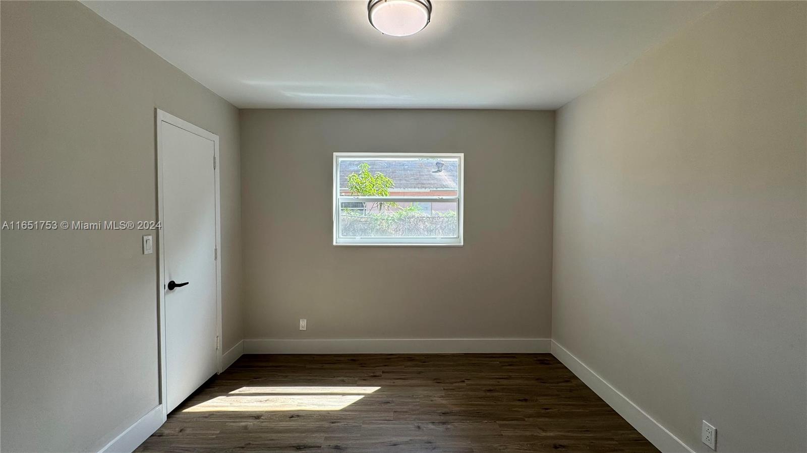 HILLMONT MIDDLE RIVER VIS - Residential Lease