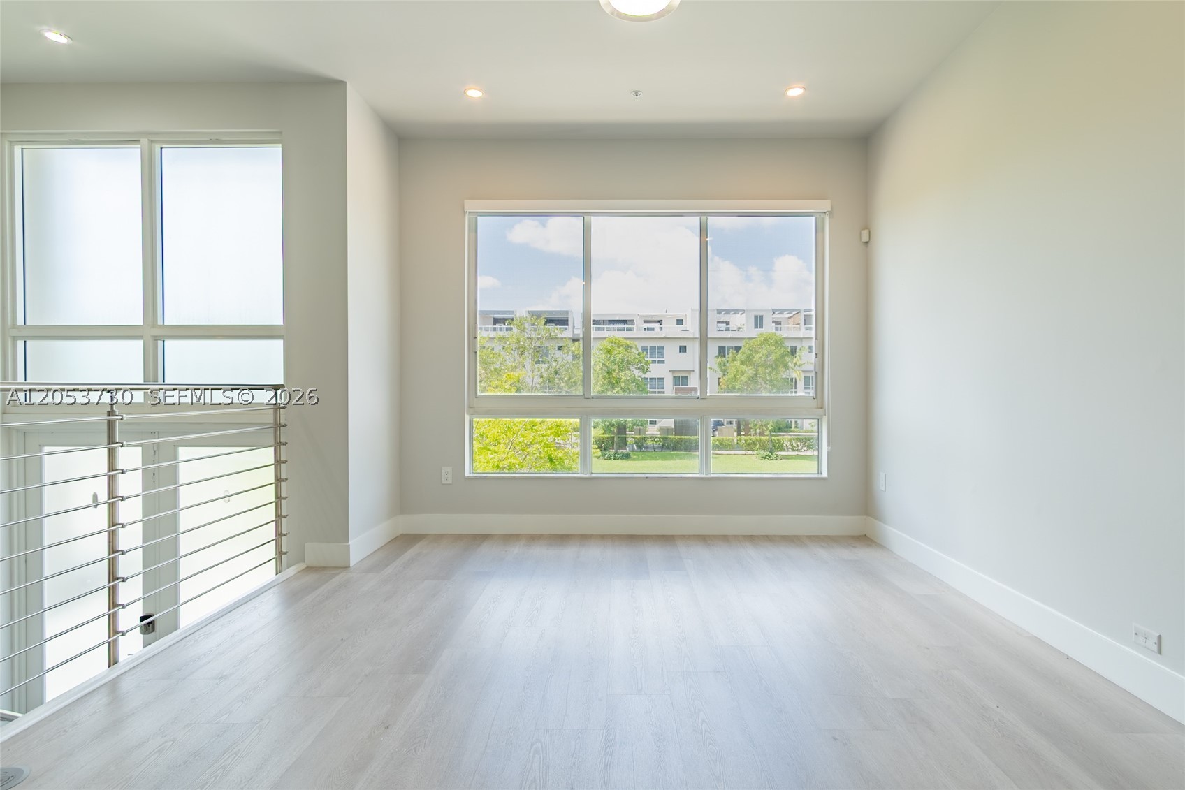 LANDMARK AT DORAL - Residential