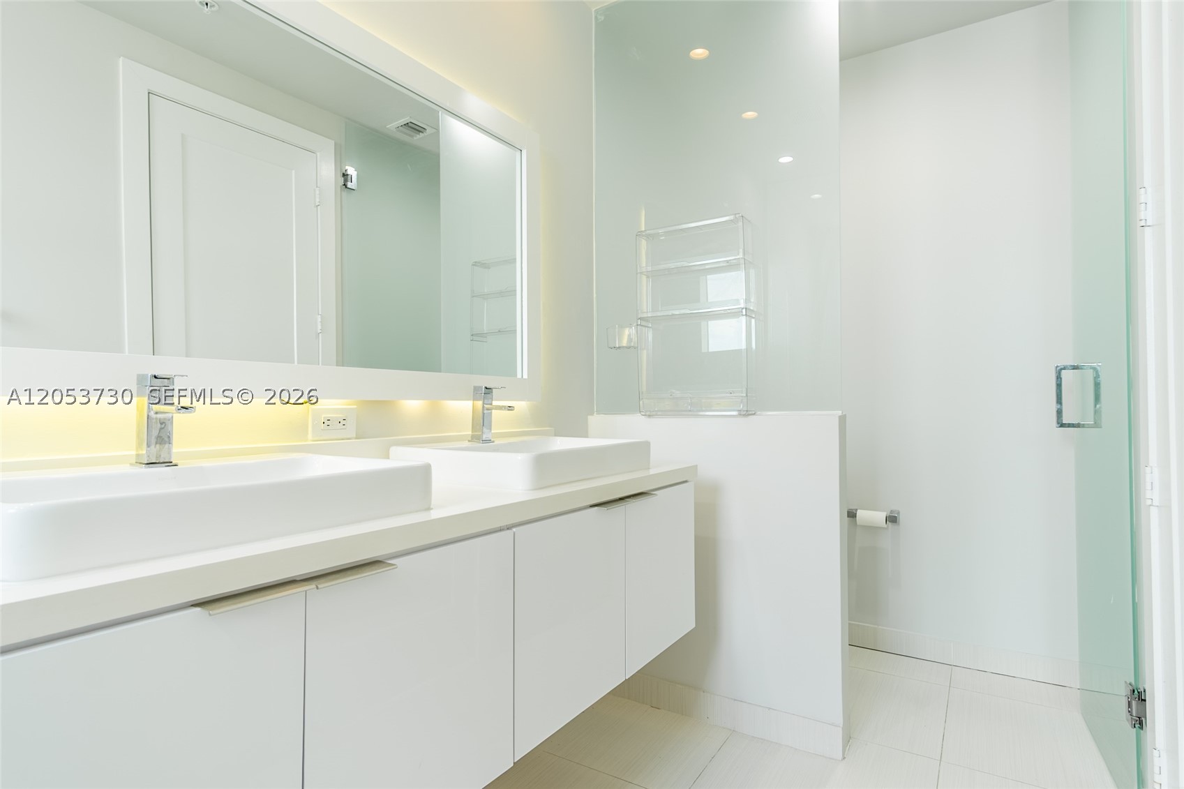 LANDMARK AT DORAL - Residential