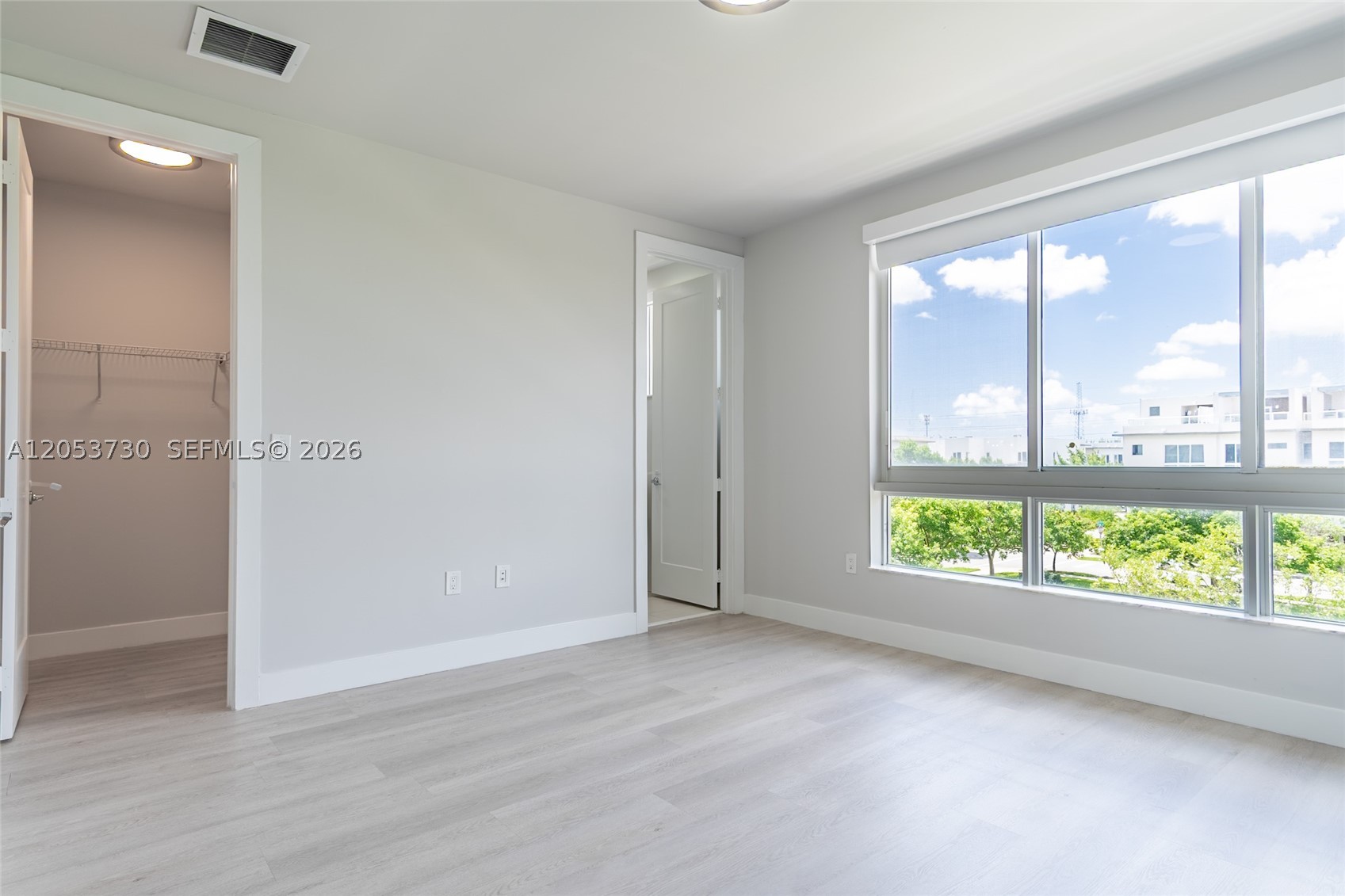 LANDMARK AT DORAL - Residential