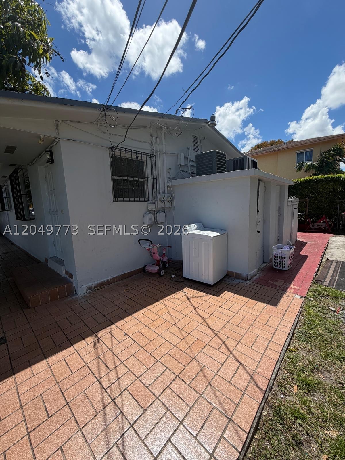 HIALEAH 3RD ADDN - Residential