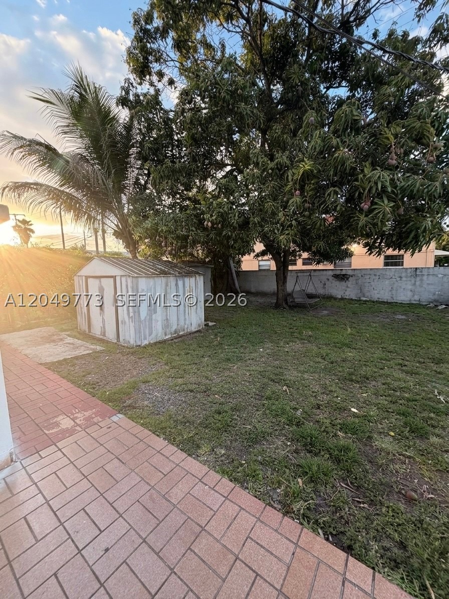 HIALEAH 3RD ADDN - Residential