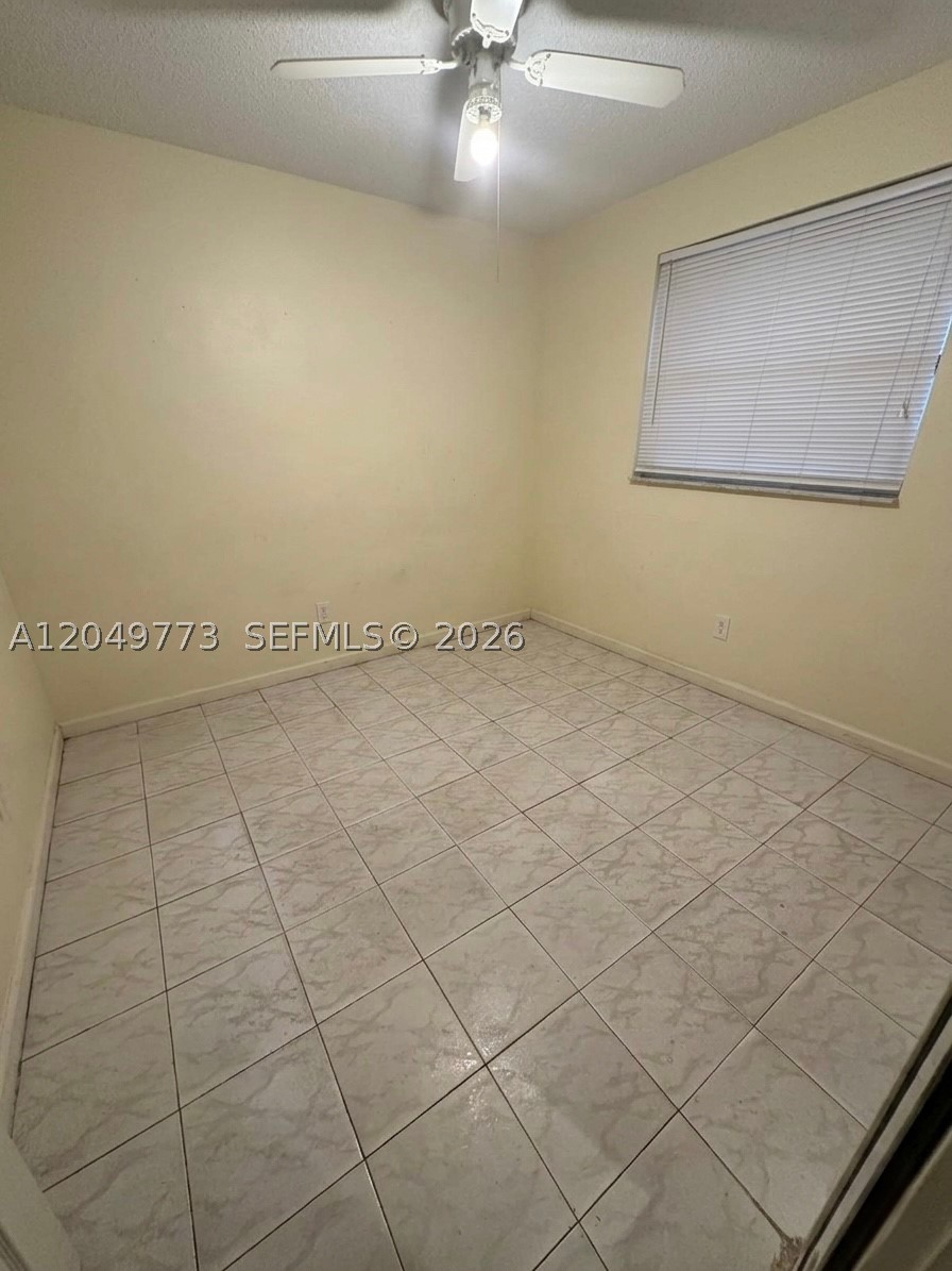 HIALEAH 3RD ADDN - Residential