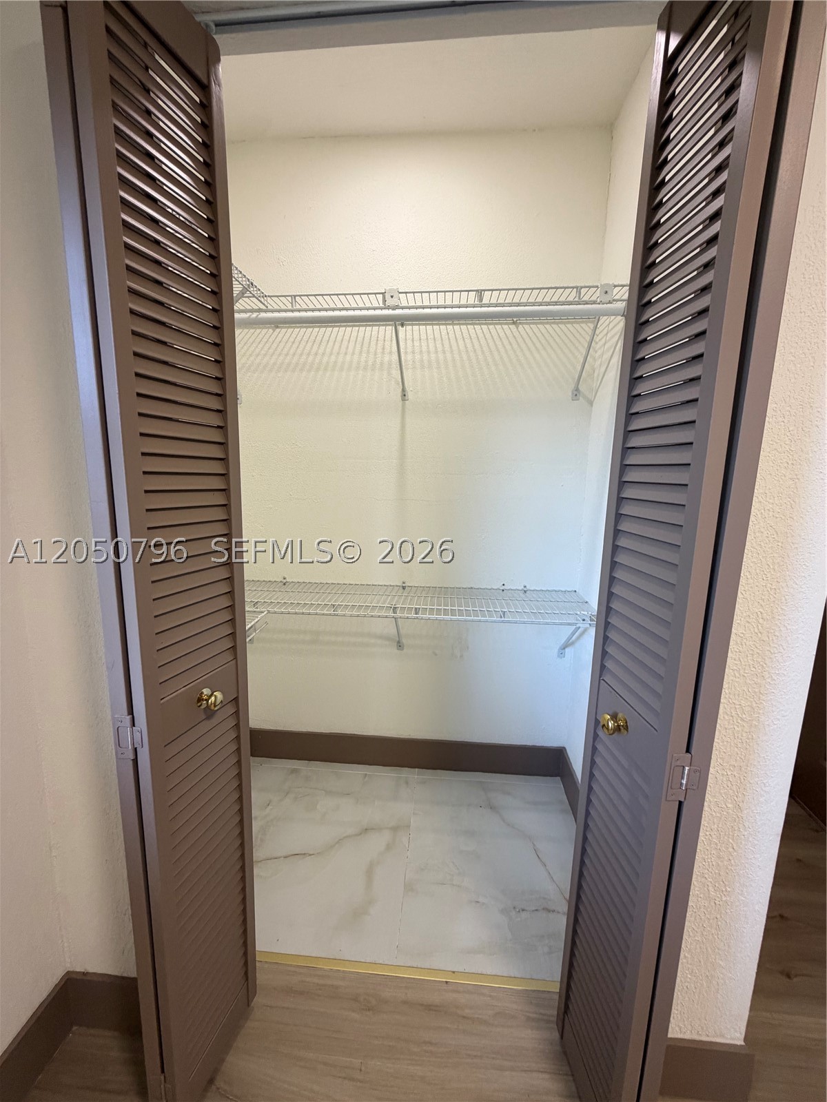 GARDENS PARK - Residential Lease