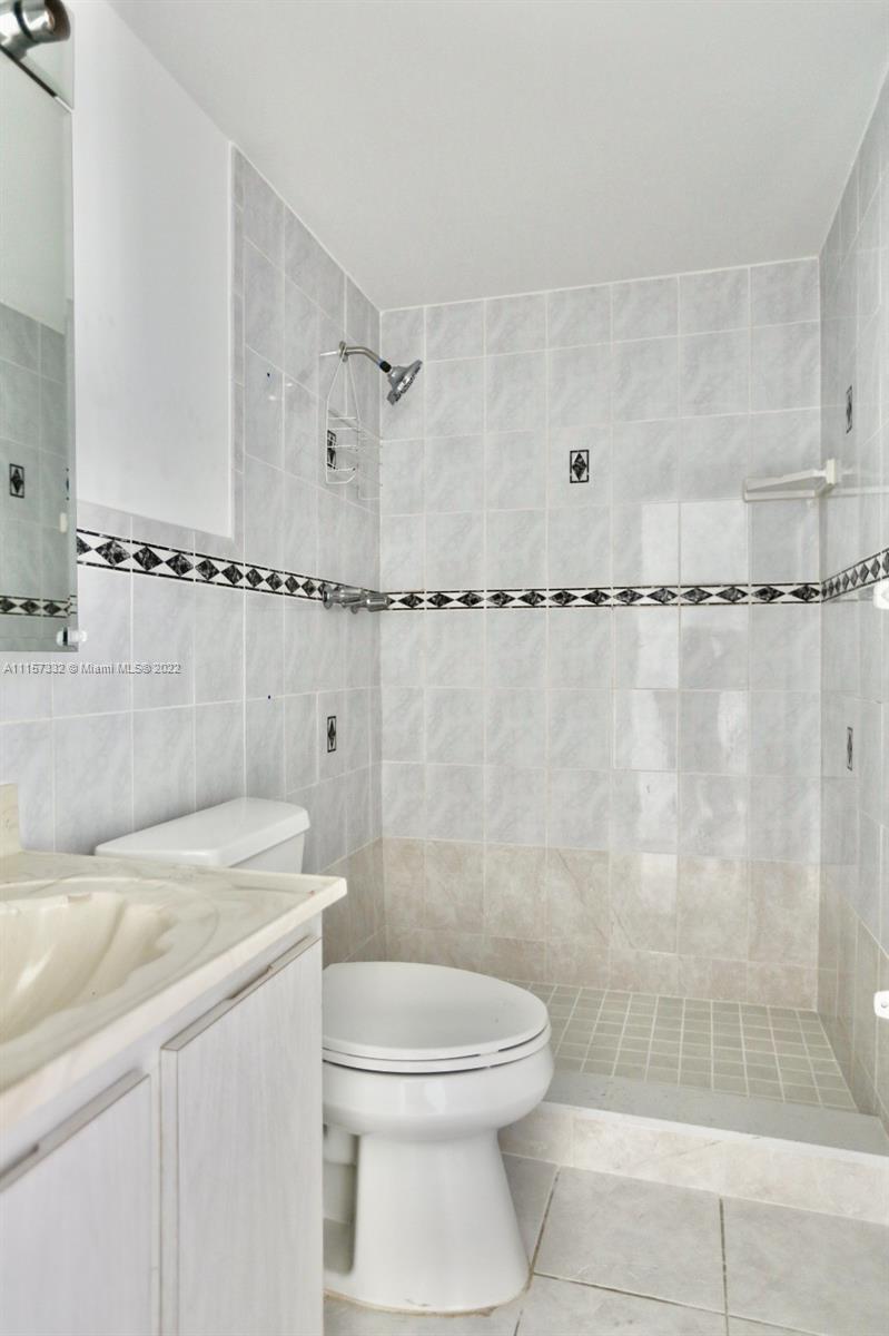 CASA BLANCA CONDO - Residential