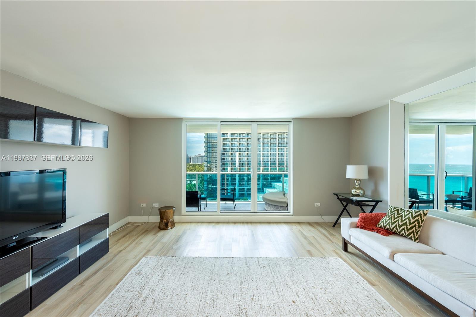 RONEY PALACE CONDO - Residential