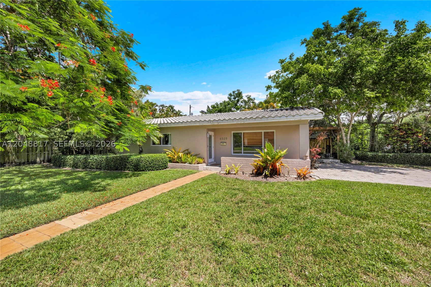 BEVERLY GARDENS - Residential
