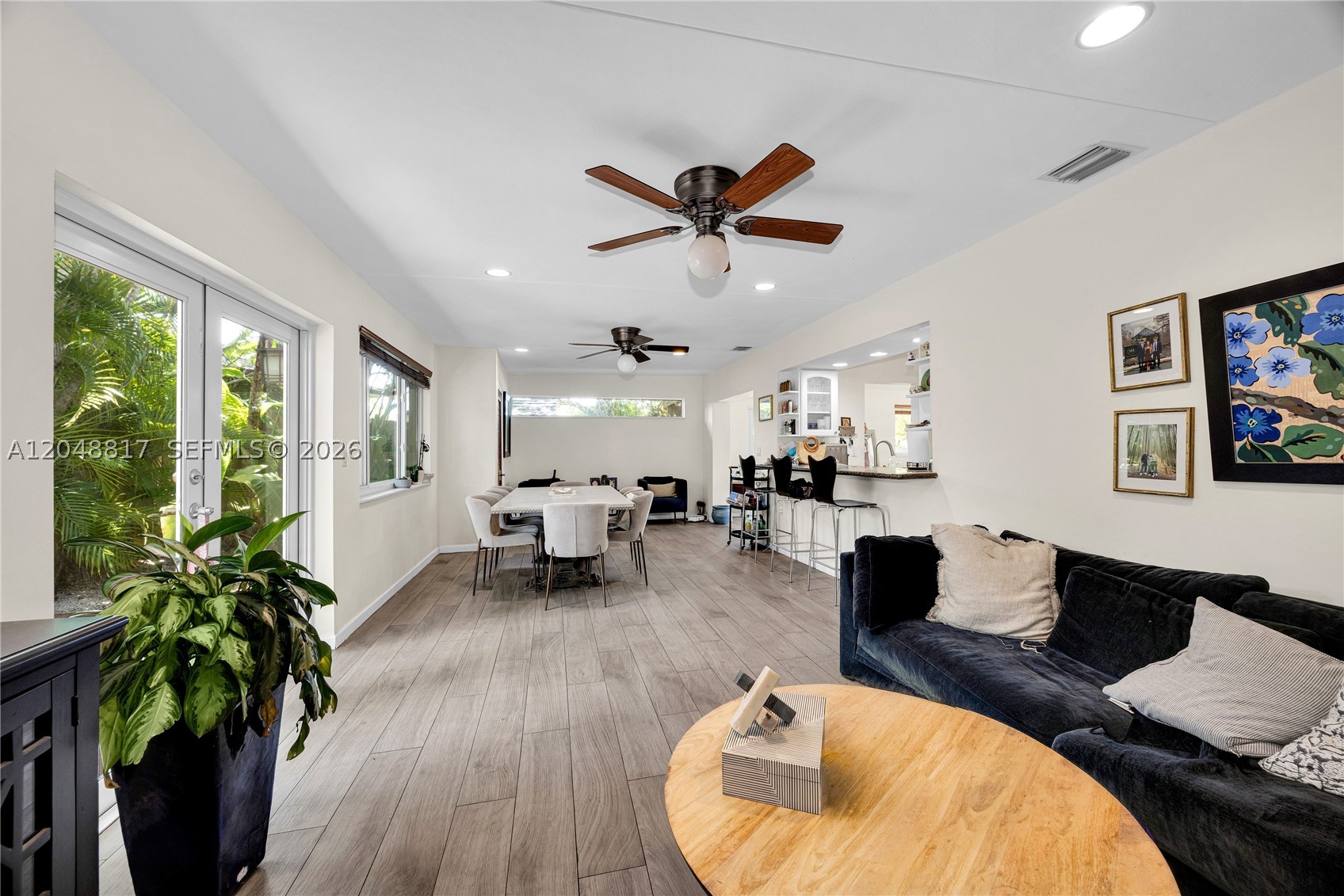 BEVERLY GARDENS - Residential