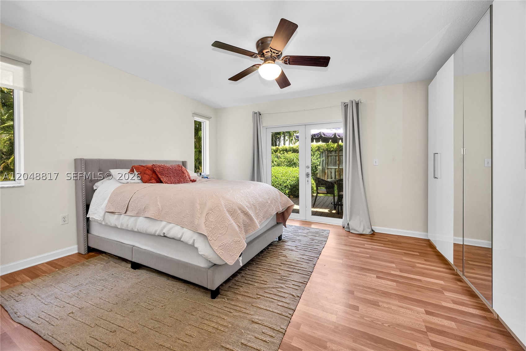 BEVERLY GARDENS - Residential