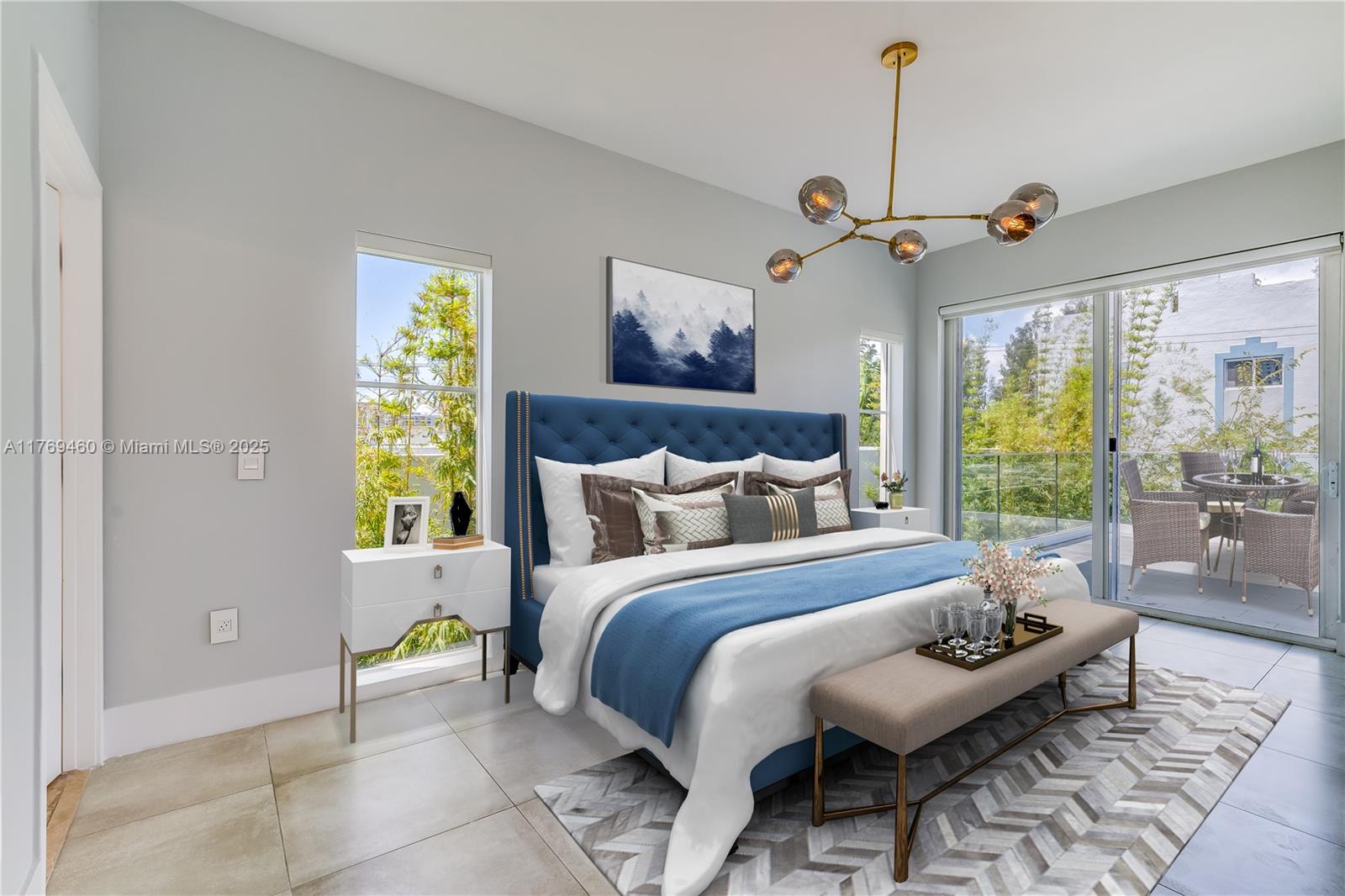 ESSENZA AT 1410 EUCLID CO - Residential Lease