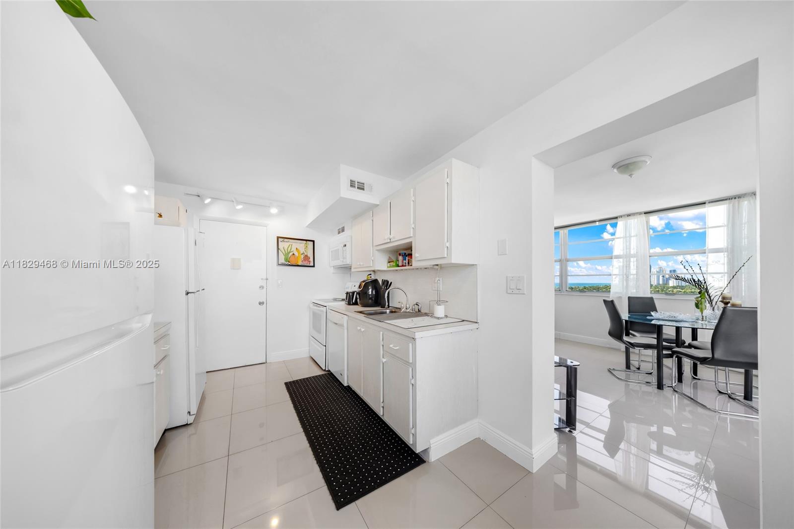 CLIFTON CONDO - Residential