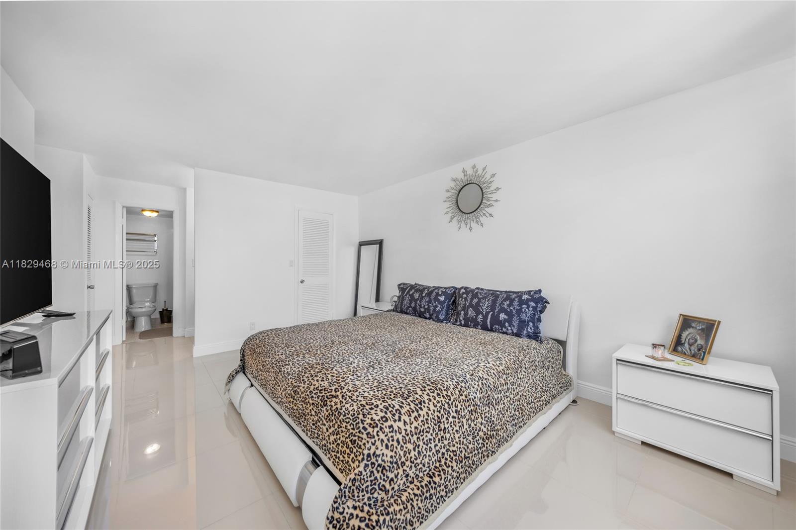 CLIFTON CONDO - Residential