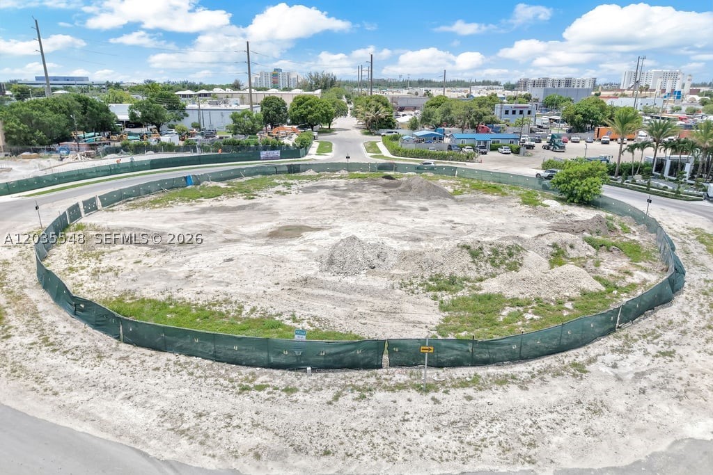 HAMPTON PARK - Commercial Sale
