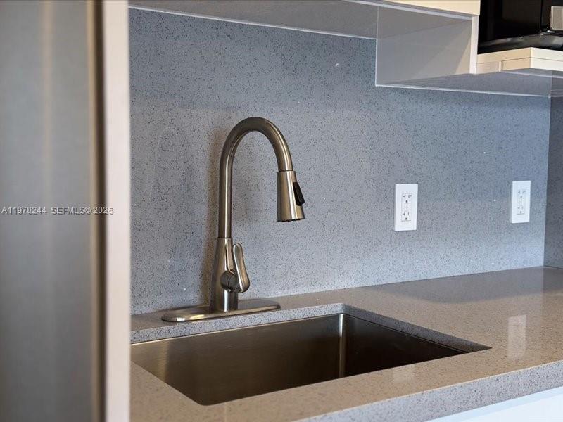 NEW HAMPTON AT CENTURY VI - Residential