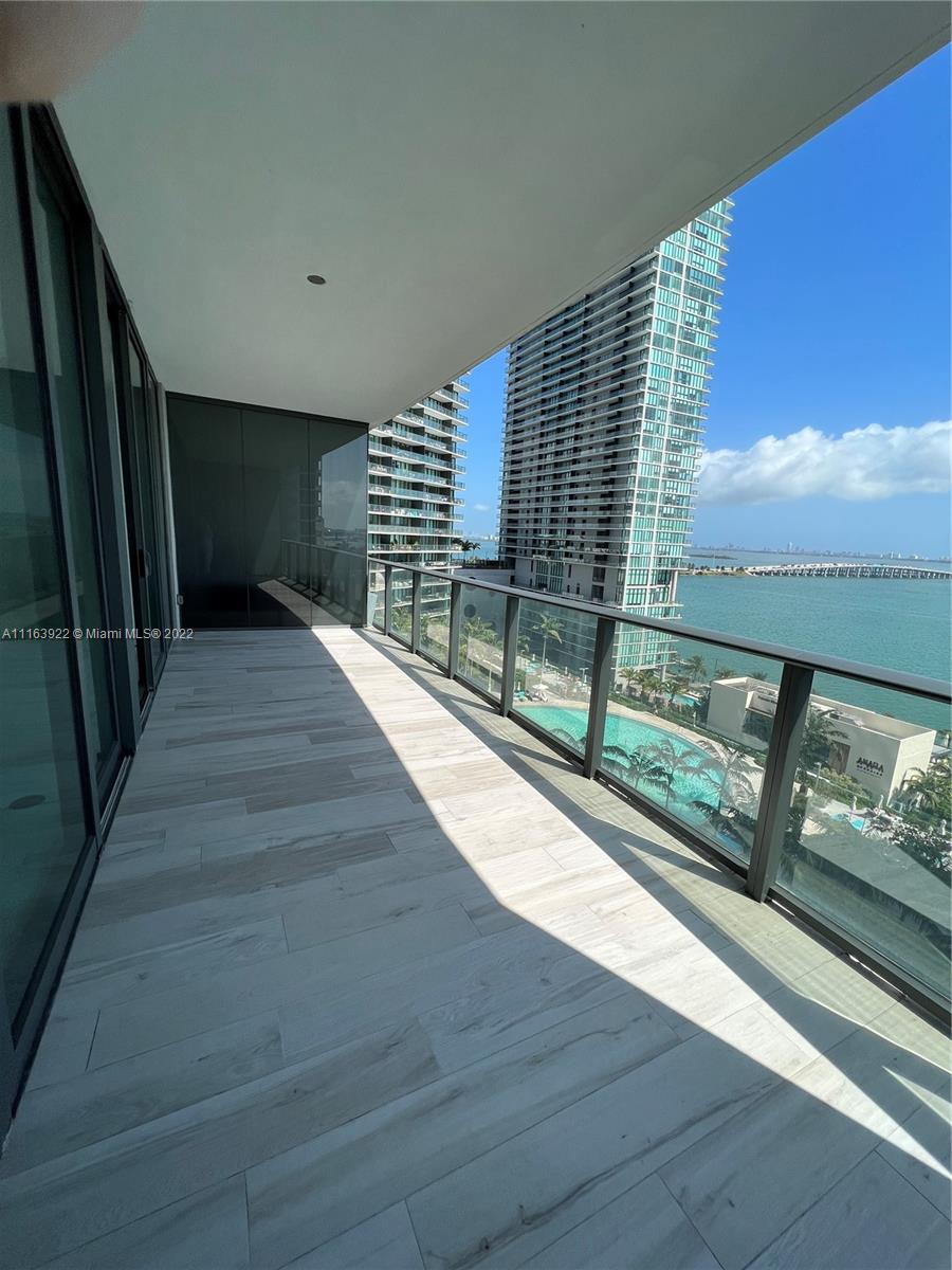 GRAN PARAISO CONDO - Residential