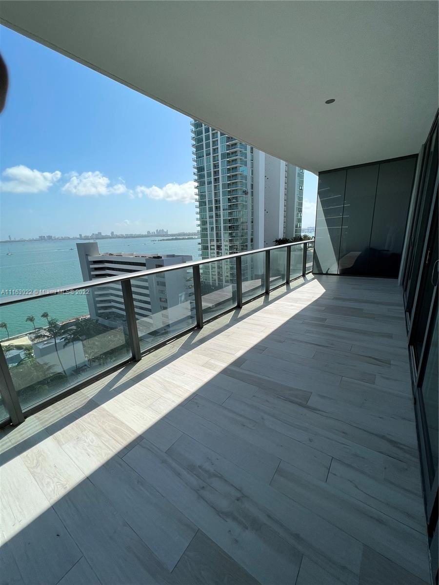 GRAN PARAISO CONDO - Residential