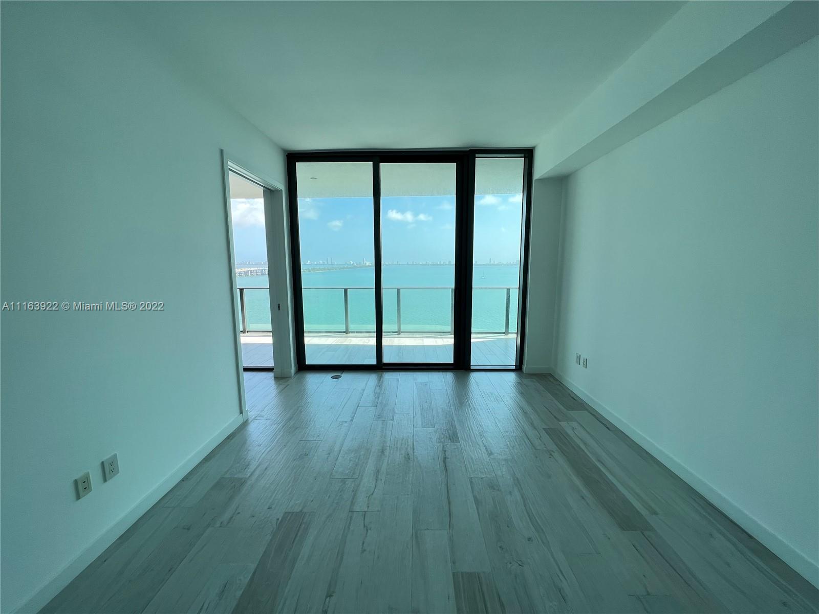GRAN PARAISO CONDO - Residential